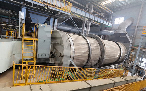 危廢污泥烘干機(jī)運(yùn)行現(xiàn)場(chǎng) 危廢污泥烘干機(jī)運(yùn)行現(xiàn)場(chǎng)