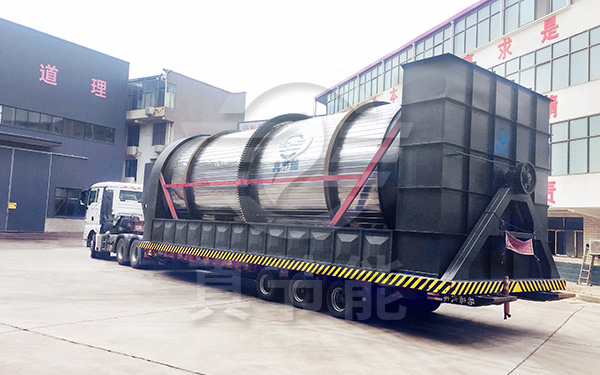 三筒活性污泥烘干機(jī)運(yùn)輸發(fā)貨現(xiàn)場 三筒活性污泥烘干機(jī)運(yùn)輸發(fā)貨現(xiàn)場
