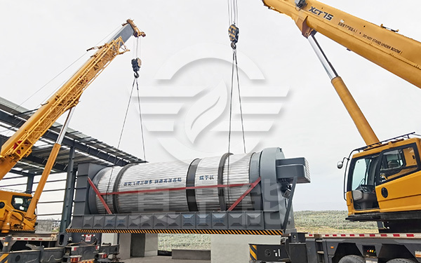 生活污泥烘干機(jī)運(yùn)行現(xiàn)場 生活污泥烘干機(jī)運(yùn)行現(xiàn)場